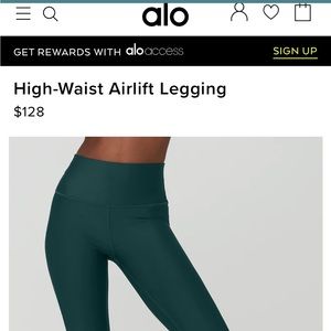 Alo leggings - NEW.  Never worn.  Regular length.  Jade green color. Stylish